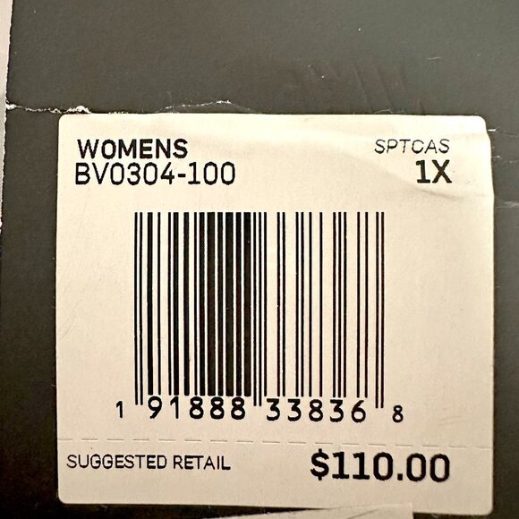 NEW Nike Hyper Windrunner Jacket - Picture 12 of 15